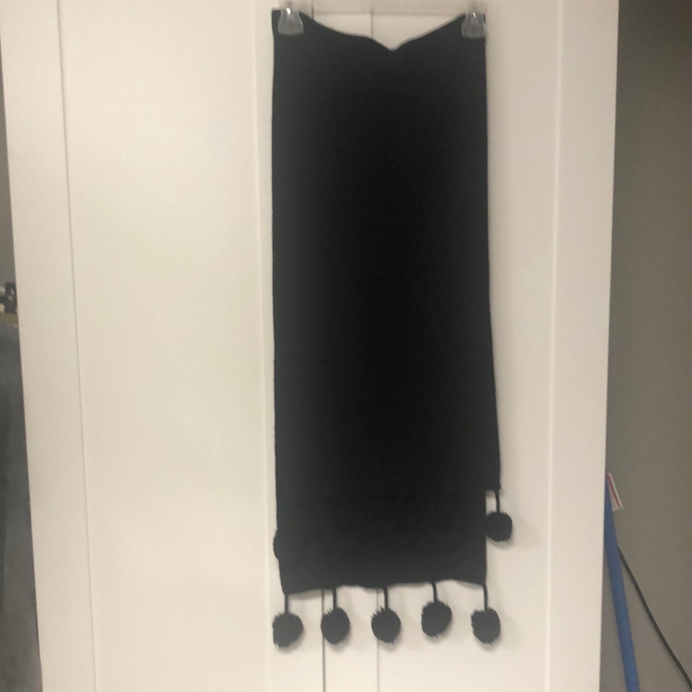 Soft lux ultra black knitted pompom scarf